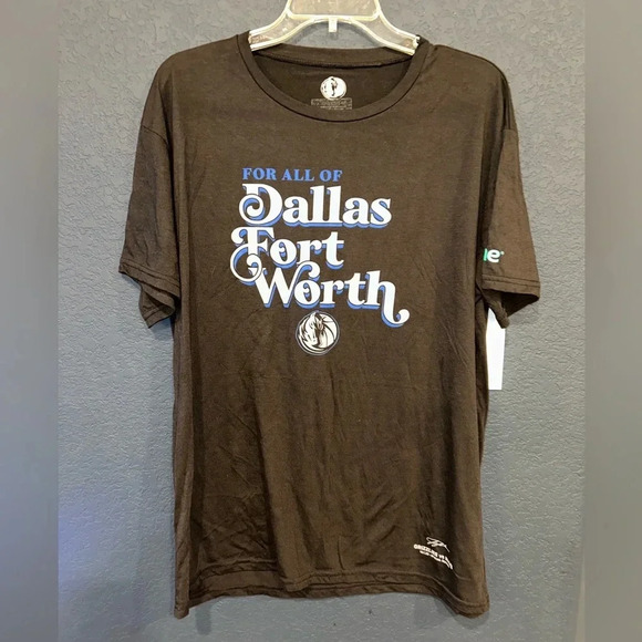 dallas mavericks Other - Limited edition Dallas Mavs shirt sz XL